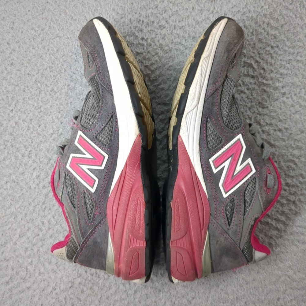 New Balance 990v3 Shoes Womens Size 7.5 AA Gray Pink Breast Cancer Running USA - Picture 8 of 16